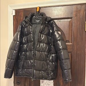 Guess Black Puffer Jacket Urban Style